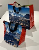 Mark's creative Carrefour boulder buckets